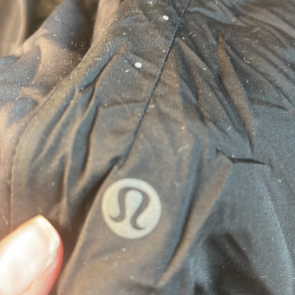 Lululemon Pullover Light Jacket Euc Size 4 - image 5